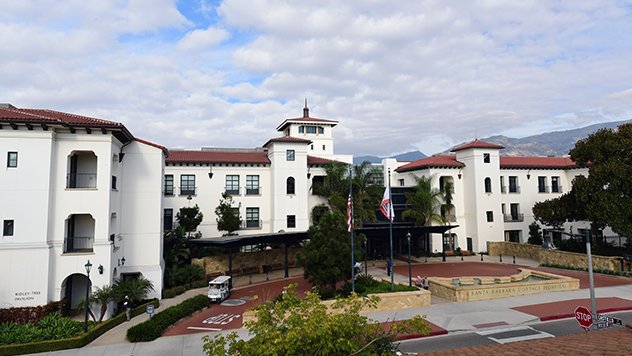 exterior of Santa Barbara Cottage Hospital from Pueblo Street parking structure
