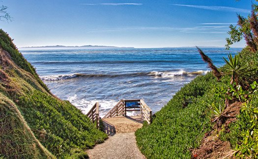 Path and stairs that lead to the beach in Isla Vista